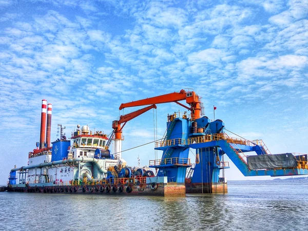 Dredgers