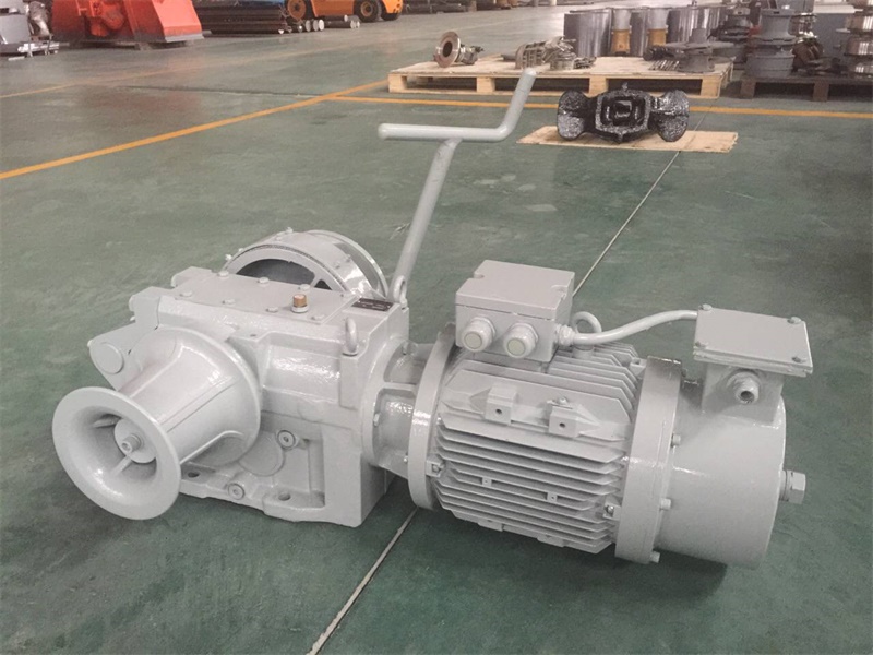 What is a mooring capstan5